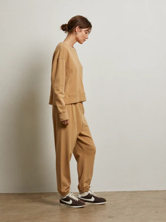 Stevie Sweatpants - Suede - Perfect White Tee