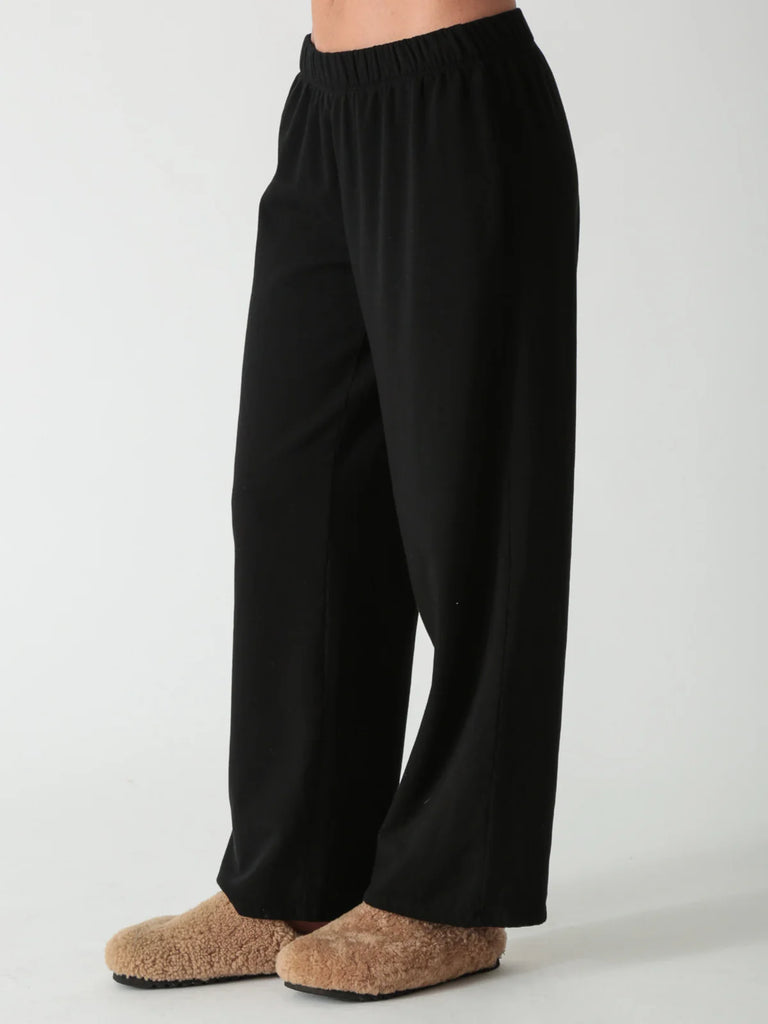 Wylie Sweatpants - Onyx Black - Electric & Rose