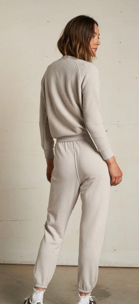 Ziggy Crewneck Sweatshirt - Silver - Perfect White Tee