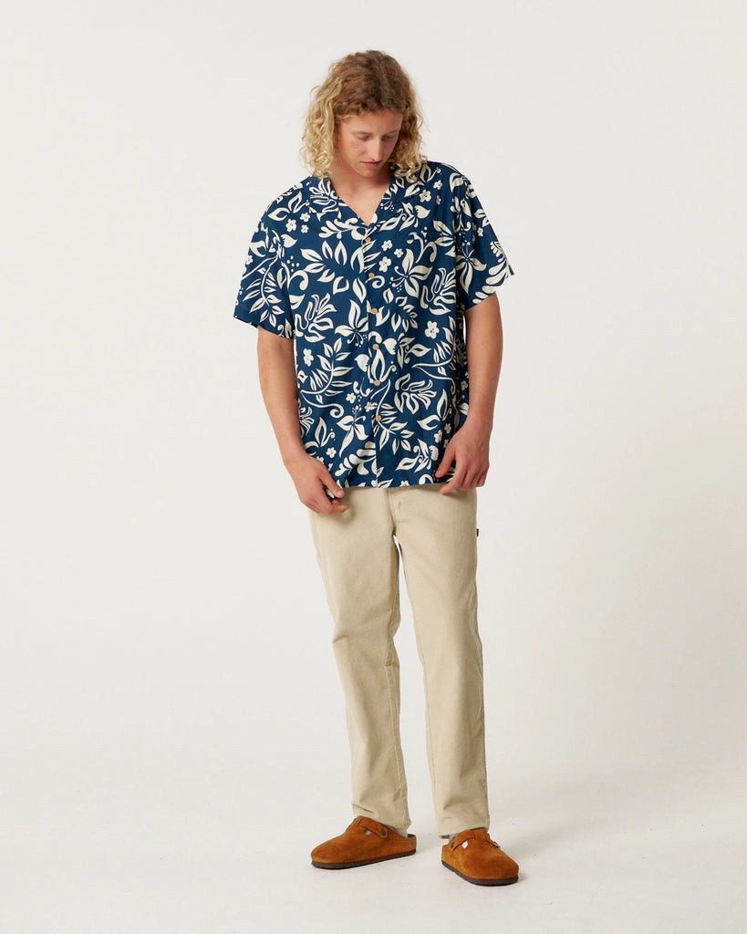 Sundaze Resort Shirt - Blue / Critical Slide